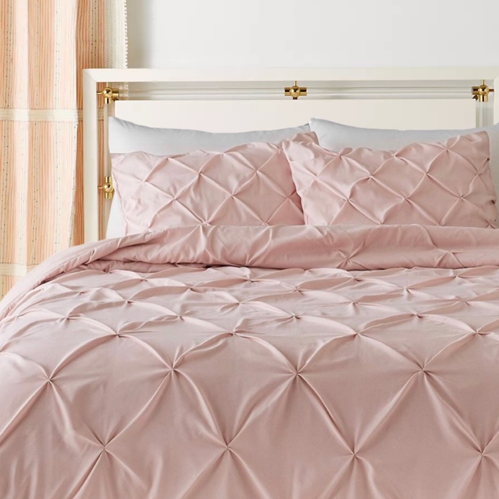 Luxury Home | New! ✨ Blush Pink King Size Lightweight Pleated Duvet Cover Set - Picture 1 of 6